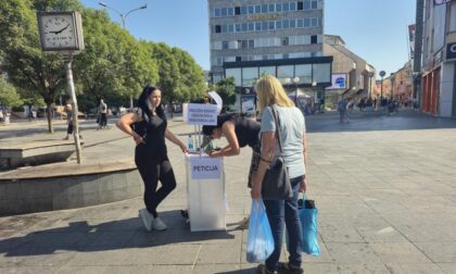 Za produženi boravak! Na Trgu Krajine u Banjaluci danas se potpisuje peticija