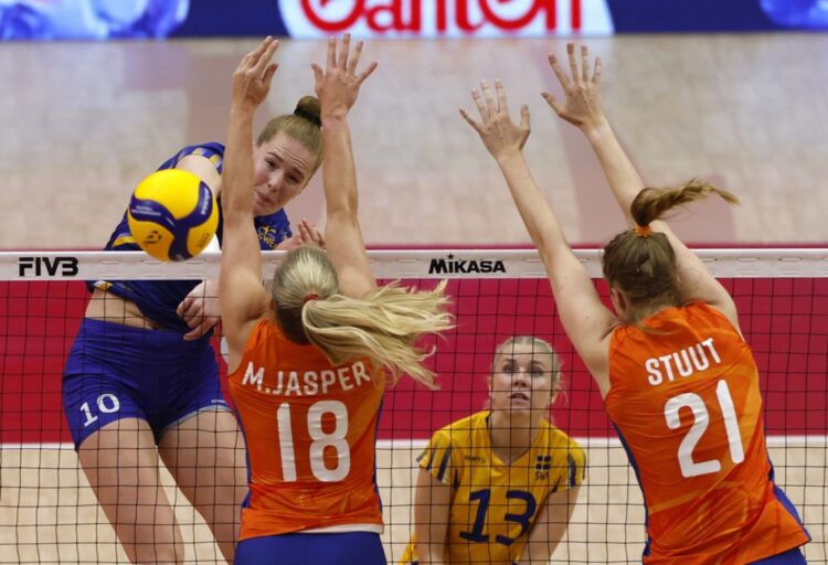 Počelo Svjetsko prvenstvo za odbojkašice: Spriječena senzacija u prvom kolu