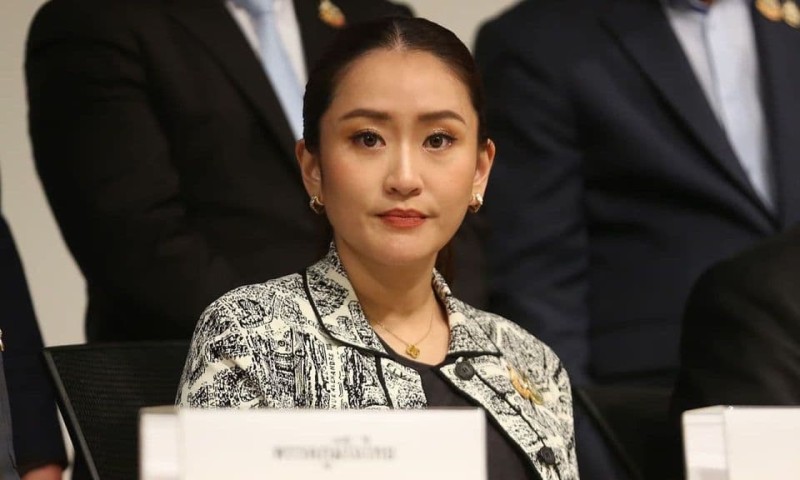 Šinavatra smijenjena: Telefonski poziv srušio vladu Tajlanda