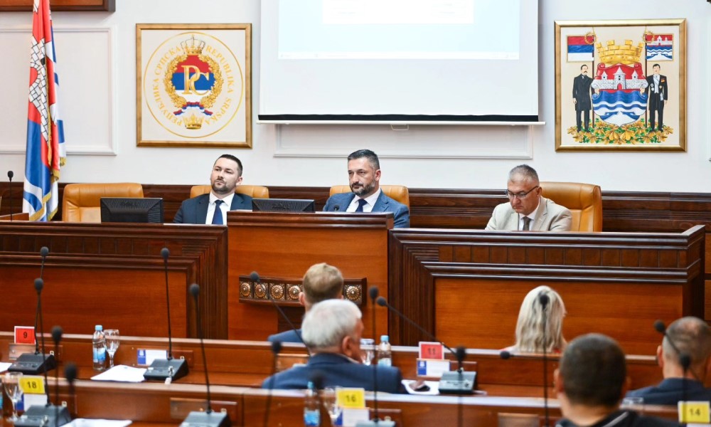 Napeto u banjalučkoj skupštini: Stanivuković i Ninković ne mogu da nađu zajednički jezik