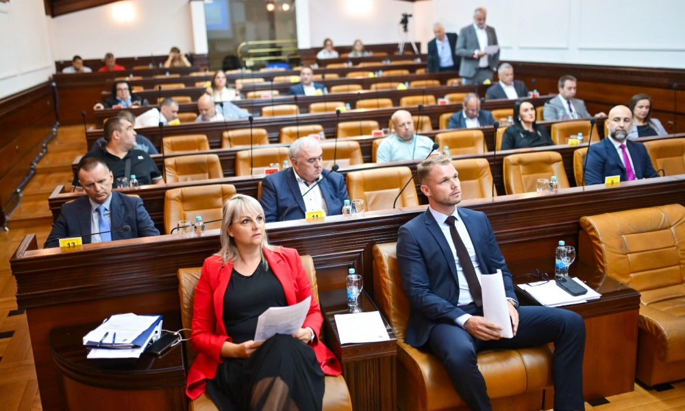 Epilog vanredne sjednice! Banjalučki odbornici odbacili presudu Dodiku: Ovo su zaključci