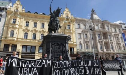 Sa Trga bana Jelačića poručeno: Zločini nad Srbima ne smiju biti zaboravljeni