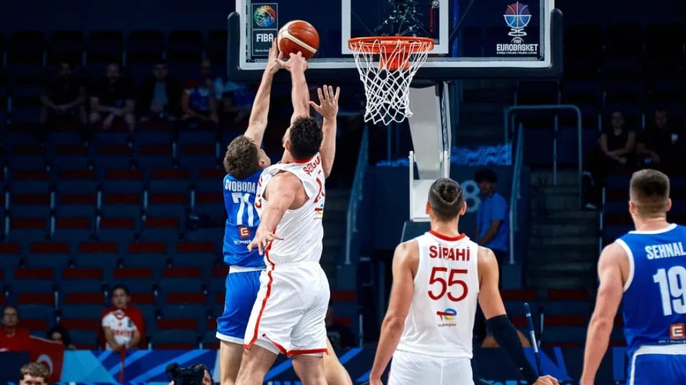 Turska nadigrala Češku: Fenomenalni Šengun asistenciju do tripl-dabla