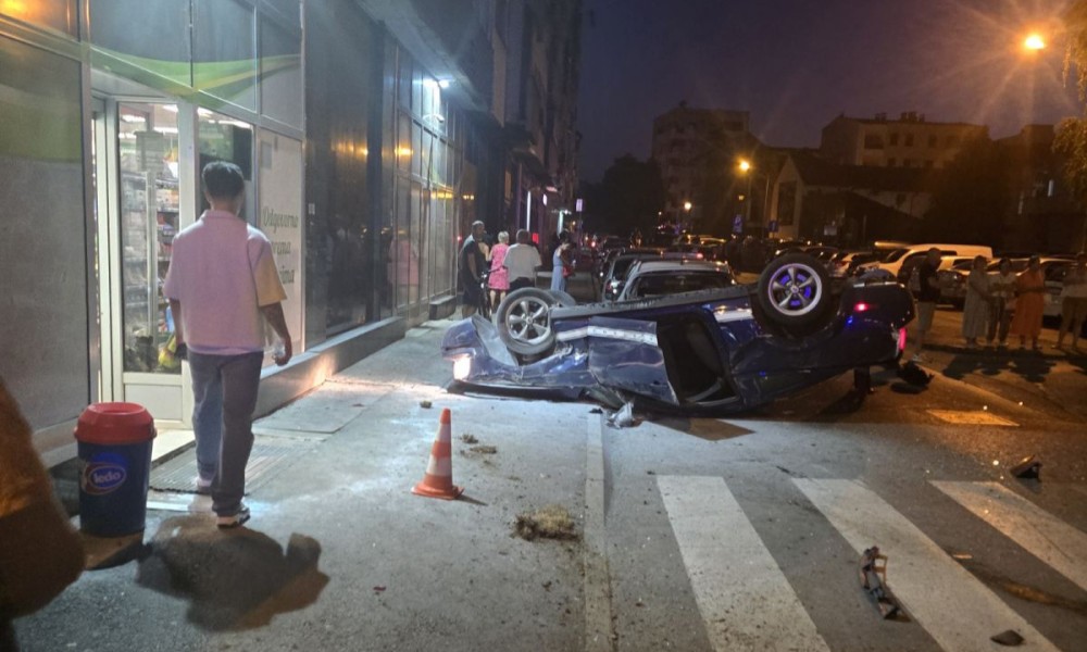 Oglasio se UKC: Poznato stanje povrijeđenih u teškom udesu na kružnom toku u Banjaluci