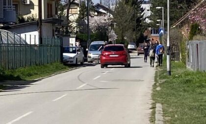 Apel Banjalučana: Nemamo trotoare, vozimo se kao da smo na skijanju