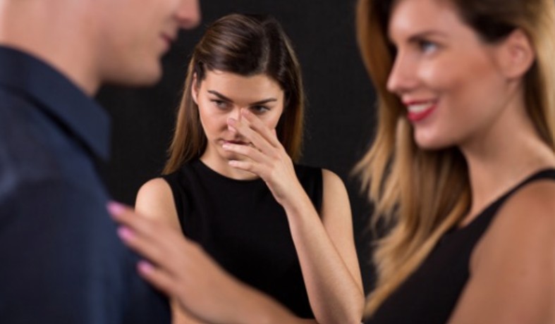 Iza šarma često stoji rutina: Pet osobina koje muškarca odaju da je ženskaroš