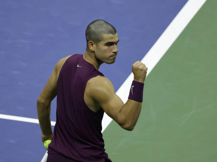 Španac sa novom frizurom: Alkaras “počistio” Opelku