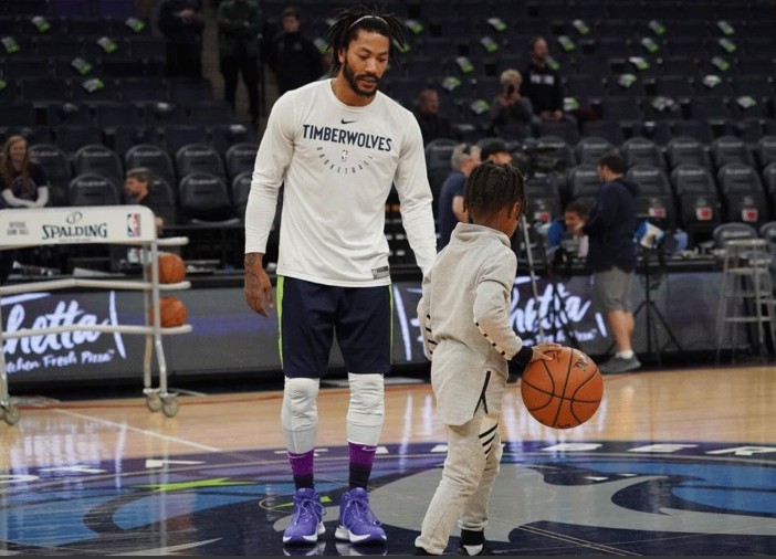 Derik Rouz odlazi u vječnost: Čikago spremio spektakl za omiljenog košarkaša