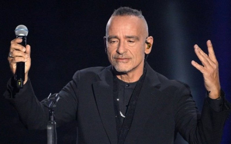 U okviru velike svjetske turneje: Eroz Ramacoti 26. aprila 2026. godine u Beogradskoj areni