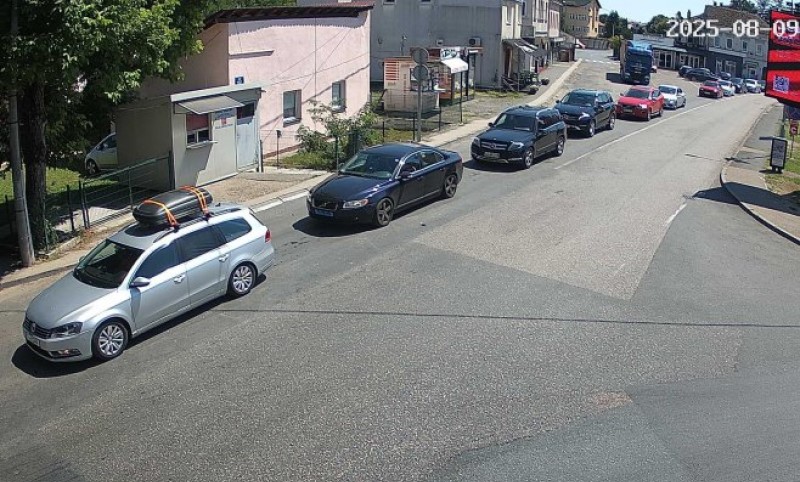 Kvar otklonjen: Uspostavljen saobraćaj na graničnim prelazima