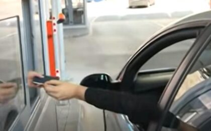 Vozači, oprez! Tehnički kvar usporava saobraćaj na graničnom prelazu između Hrvatske i BiH