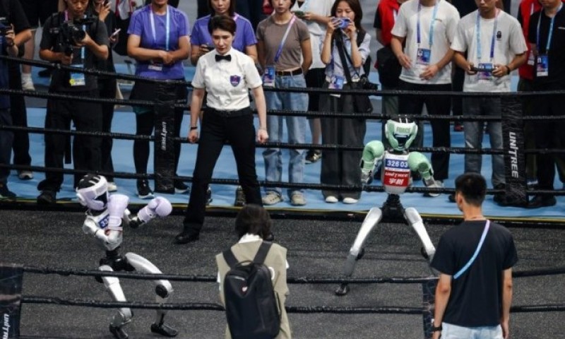 Takmičenje! Peking domaćin prvih svjetskih sportskih igara humanoidnih robota VIDEO