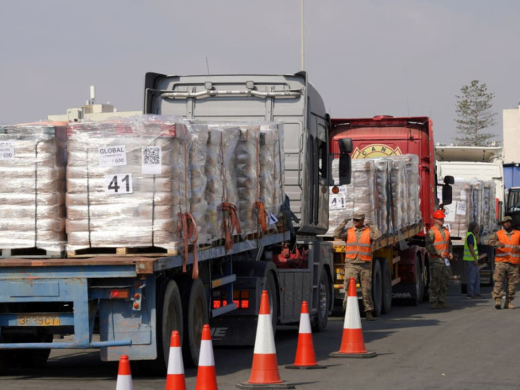 Rat uzrokovao krizu gladi: Kipar poslao Gazi 1.200 tona humanitarne pomoći