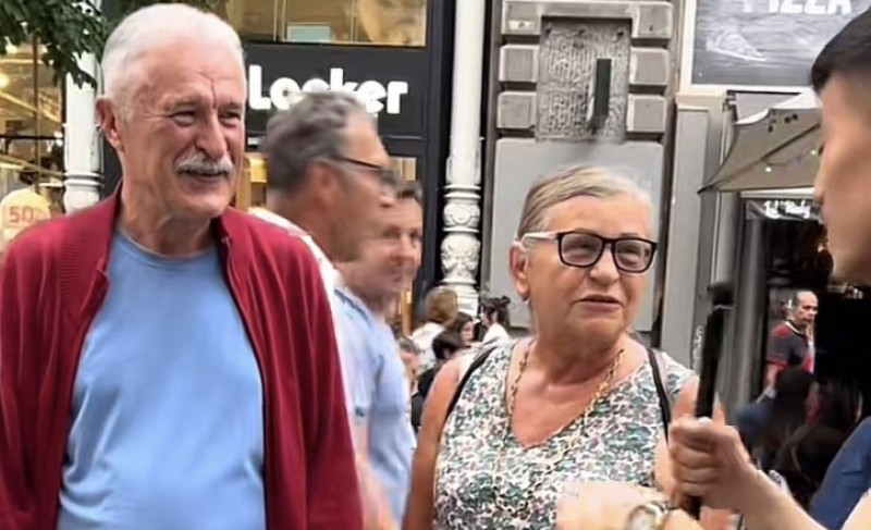 Popularni tiktoker u Beču zaustavio Milicu iz BiH: Njen odgovor na pitanje iznenadio sve VIDEO