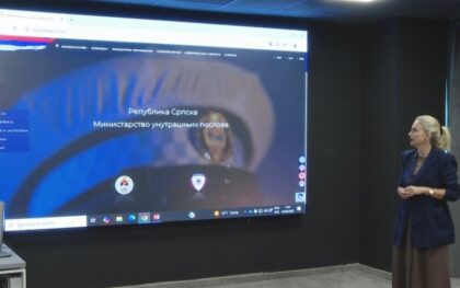 Predstavljena nova internet stranica MUP-a Srpske: Cilj kvalitetnije usluge građanima