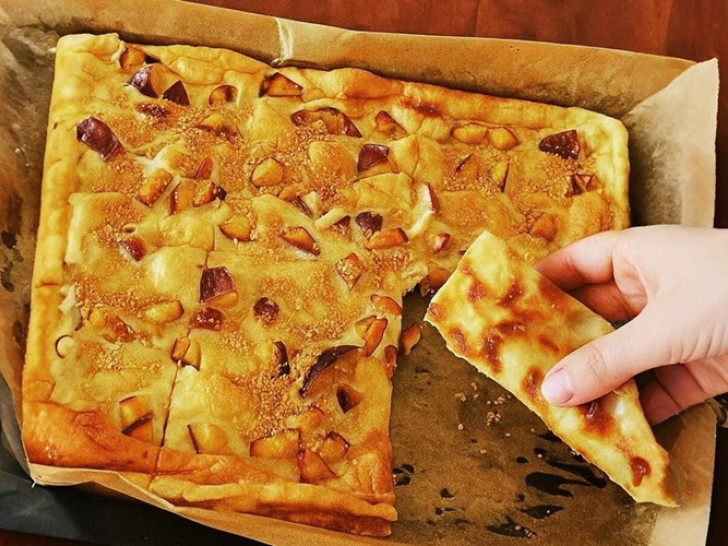 Recept dana: Palačinka sa šljivama