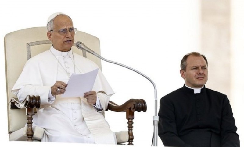 Papa Lav osudio Trampovu administraciju: Prema migrantima se odnose sa puno nepoštovanja