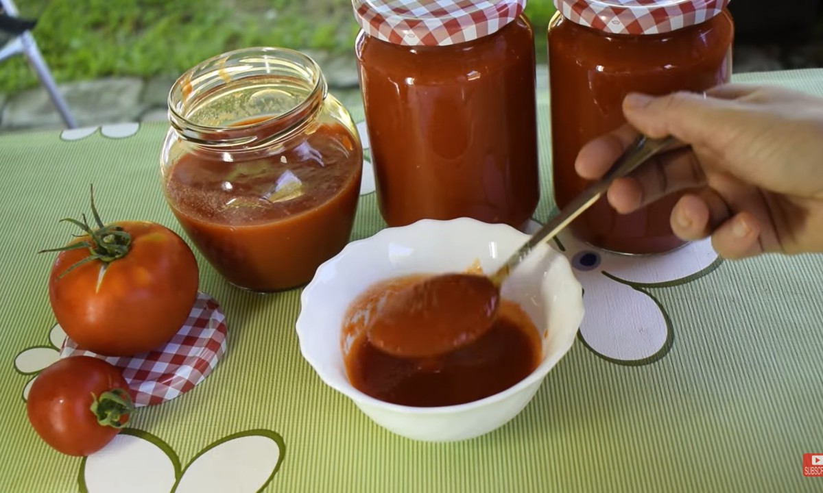 Paradajz sos pod obavezno! Ovo je stari recept za zimske dane i ukusna jela FOTO