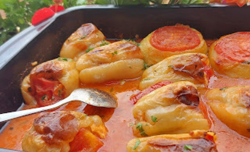 Recept koji miriše na djetinjstvo: Savršene punjene paprike baš kao kod bake