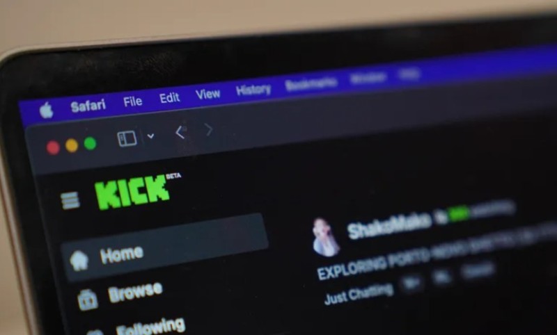 Užas uživo na Kick platformi: Strimer umro pred očima miliona ljudi