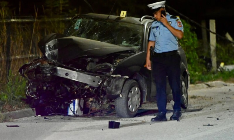 Intervenisali i vatrogasci: Stravičan sudar dva automobila u Istočnom Sarajevu