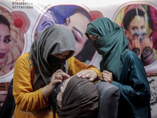 Prijete hapšenjem! Talibani naredili zatvaranje ilegalnih kozmetičkih salona koji rade u tajnosti