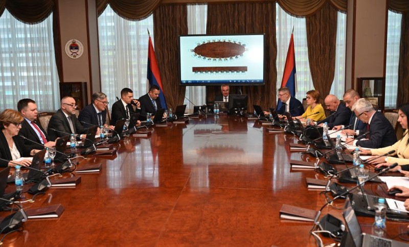 Vlada Srpske donijela odluku: Strancima još 1.500 radnih dozvola za 2026.