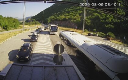 Aktuelno stanje na putevima: Povoljni uslovi za vožnju, gužve na ovim graničnim prelazima…