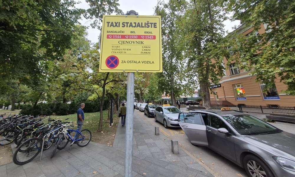 Tvrde da Grad ne odlučuje o tome! Udruženja taksista u Banjaluci formiraju cijenu VIDEO