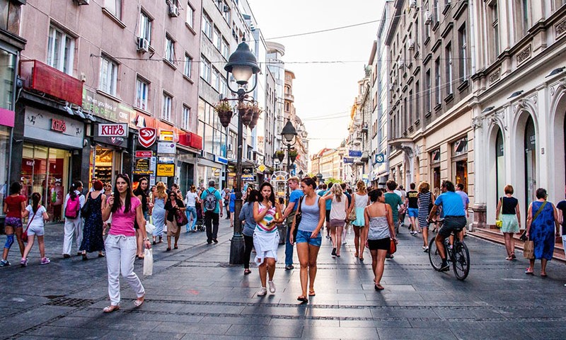 Incident u centru Beograda: Napadač nožem povrijedio tri osobe