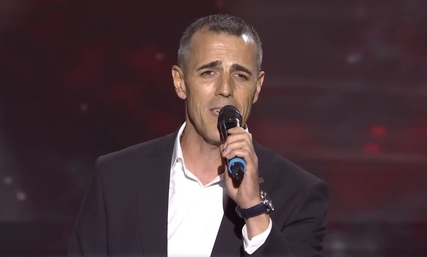 Banjalučanin briljirao na pozornici: Novi uspjeh Kasapović posvetio porodici VIDEO