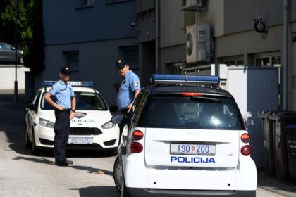 Za Dan pobjede u Hrvatskoj nasred sela pustio pjesmu “Kosovo je Srbija”: Evo koliku kaznu je dobio…