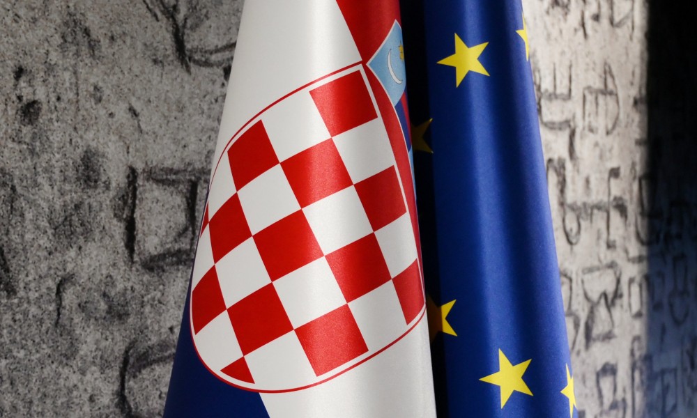 Istraživanje pokazalo stav društva: Oko 40 odsto Hrvata protiv Dana srpske kulture