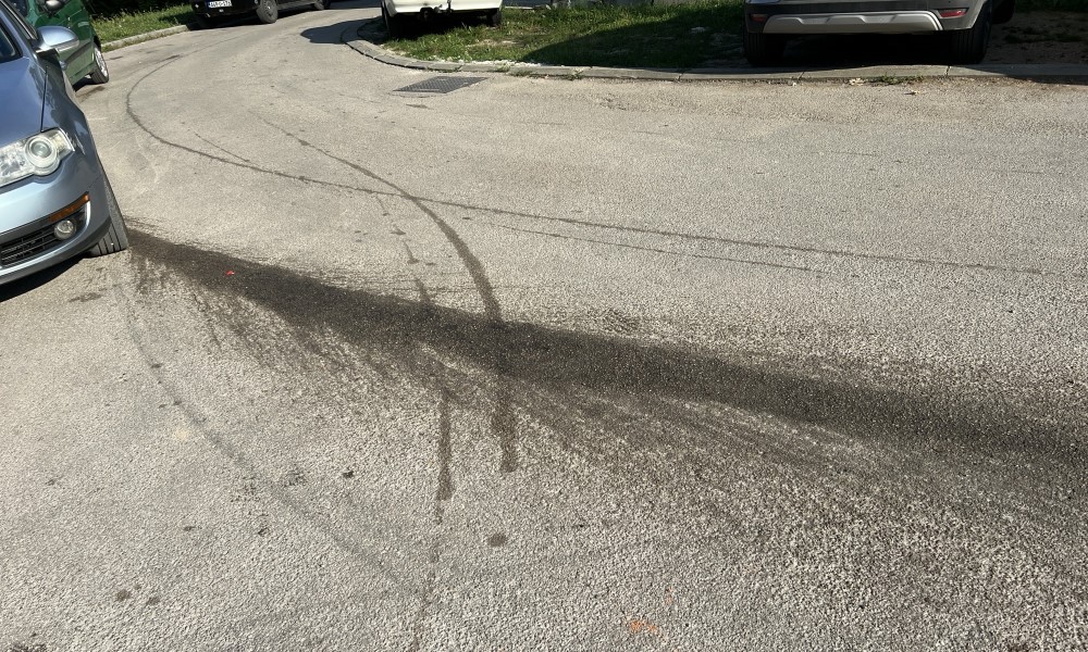 Smrad i prljavština: Mještane banjalučkog naselja “muči” kamion za odvoz smeća FOTO