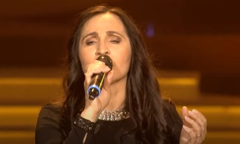 Pjevačica se izborila sa rijetkom bolešću: “Tri godine sam bila na štakama”