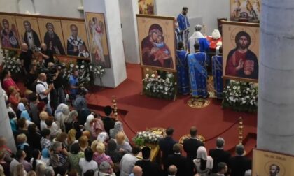 Uz prisustvo velikog broja vjernika: Služena prva liturgija u srpsko-ruskom Hramu u Banjaluci