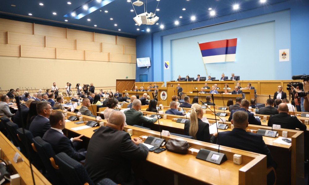 Selak poručio Salkiću: Republika Srpska plaća i vas, poštujte je