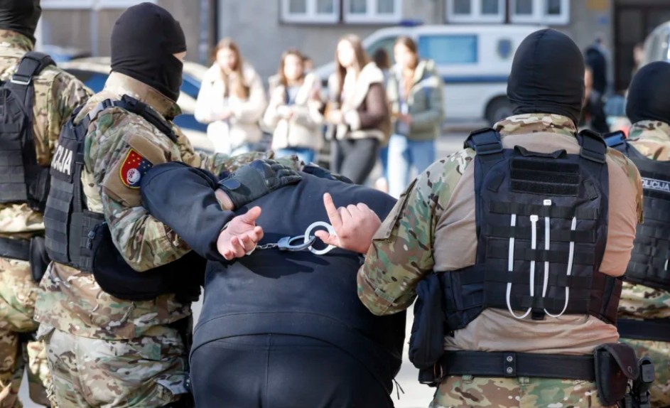 Odlaze iza rešetaka: Određen pritvor članovima grupe “Panter”