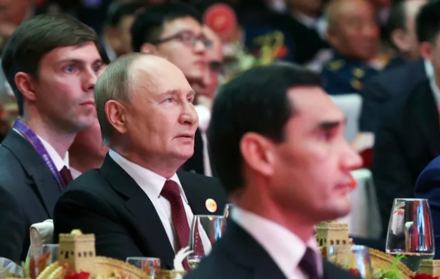 Bogata trpeza: Evo šta se jelo na svečanom ručku kod Si Đinpinga