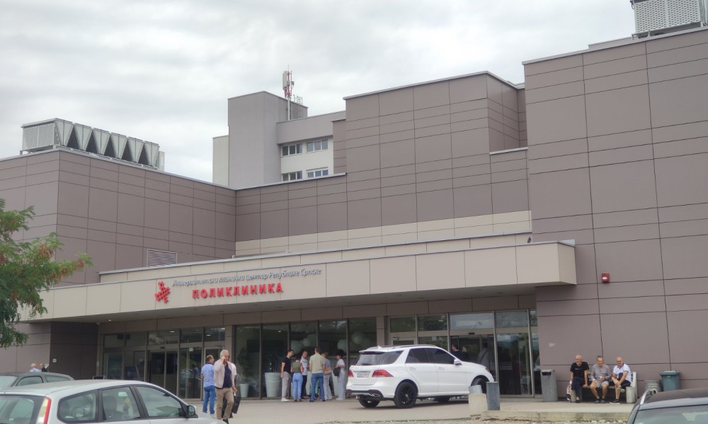 Oglasio se UKC: Zbrinuta dva lica povrijeđena u udesu u Banjaluci