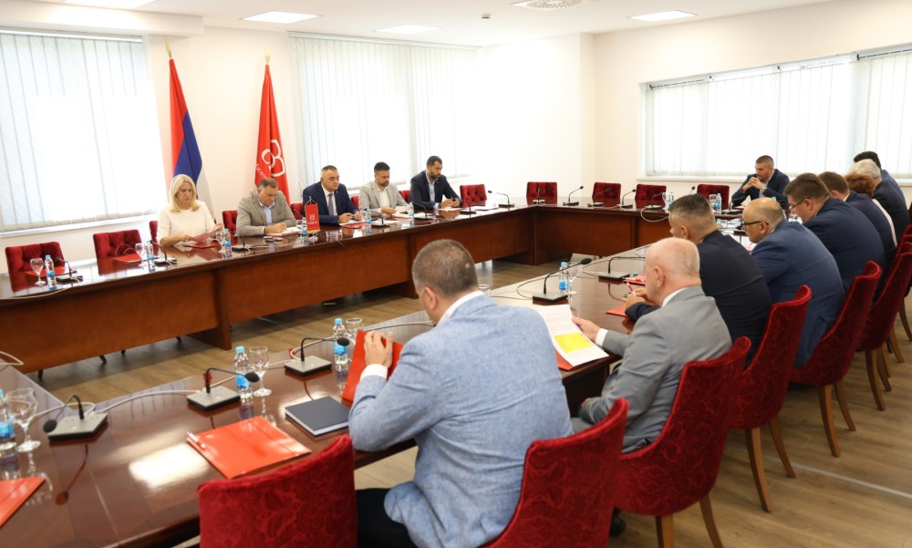 Ko je sve prisutan: U Banjaluci počeo sastanak vladajuće koalicije