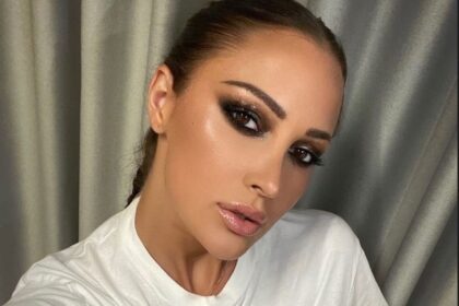 Prva slika male Arije! Prija se oglasila iz porodilišta, podijelila neodoljiv trenutak: “Život nam je dao…”