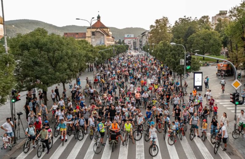 Dan bez automobila: Biciklijada sutra od 17.00 časova na Kastelu, tročasovna obustava saobraćaja
