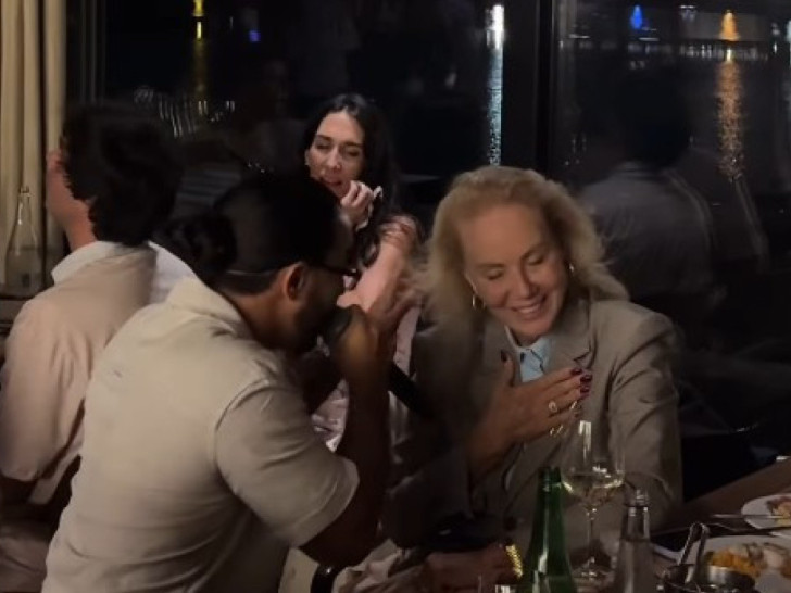 Brena u sevdahu na slavlju kod Prijovićke: Teodosići među gostima, a evo ko je pjevao