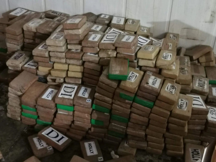 Među uhapšenima Srbin: Zaplijenjeno 9,3 tona kokaina namijenjenog za Evropu