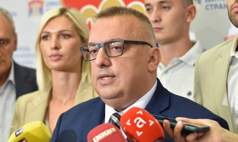 “Srpska sve više liči na Kolumbiju”: V.d. predsjednika SDS-a o paljenju auta Nebojše Vukanovića