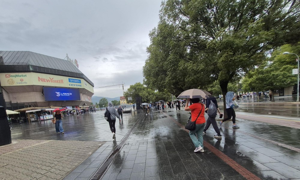 Nigdje bez kišobrana: U narednim danima oblačno sa padavinama