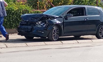 Nesreća u Banjaluci: Sudar dva automobila na Laušu