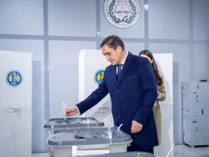 Počeli presudni parlamentarni izbori u Moldaviji: EU ili Rusija?