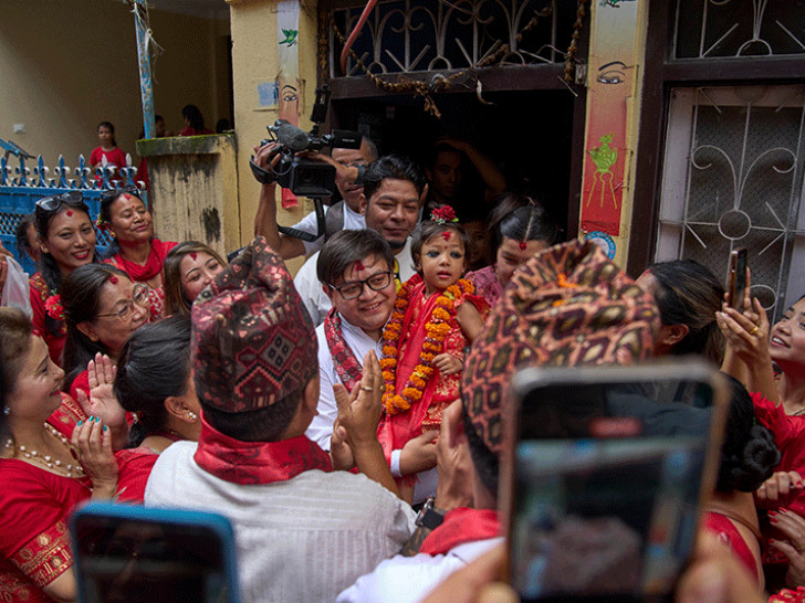 Obožavaju je i hinduisti i budisti: Nepal izabrao dvogodišnju djevojčicu za novu “živu boginju”